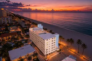300 Oregon St, Hollywood, FL 33019 - Photo 1