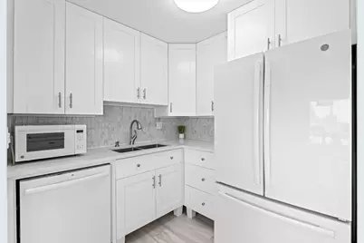 300 Oregon Street #501, Hollywood, FL 33019 - Photo 15