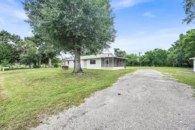 833 NW 34th Street, Okeechobee, FL 34972 - Photo 3