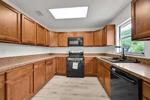 833 NW 34th St, Okeechobee, FL 34972 - Photo 11