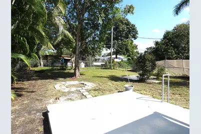 1528 NW 1st Avenue, Fort Lauderdale, FL 33311 - Photo 3