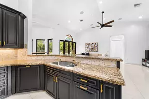 7520 NW 50th Ct, Coral Springs, FL 33067 - Photo 29