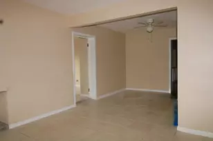 1417 W 32nd St, Riviera Beach, FL 33404 - Photo 5