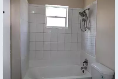 1417 W 32nd Street, Riviera Beach, FL 33404 - Photo 17