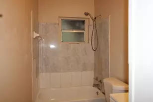 1417 W 32nd St, Riviera Beach, FL 33404 - Photo 15