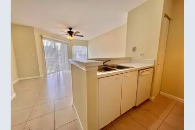 4847 Via Palm Lakes #1005, West Palm Beach, FL 33417 - Photo 13