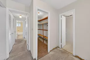 1100 NE 191st St, Miami, FL 33179 - Photo 21