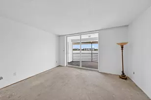 1100 NE 191st St, Miami, FL 33179 - Photo 7