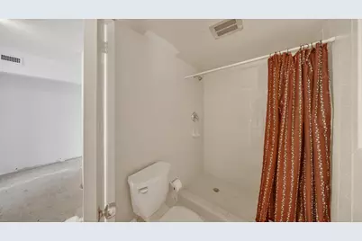 1100 NE 191st Street #44, Miami, FL 33179 - Photo 23