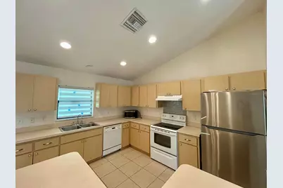 328 W Sugarland Circle, Clewiston, FL 33440 - Photo 15