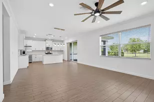 1319 Arrowhead Point Rd, Loxahatchee, FL 33470 - Photo 11
