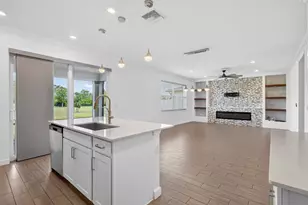 1319 Arrowhead Point Rd, Loxahatchee, FL 33470 - Photo 9