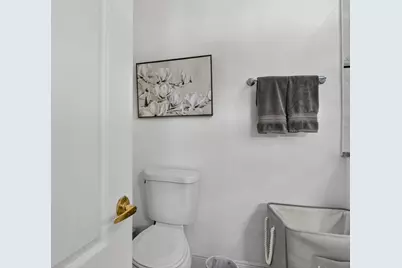 32 Monterey Pointe Drive, Palm Beach Gardens, FL 33418 - Photo 35