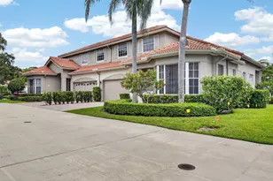 32 Monterey Pointe Dr, Palm Beach Gardens, FL 33418 - Photo 3