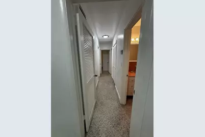 950 E Dayton Circle, Fort Lauderdale, FL 33312 - Photo 9