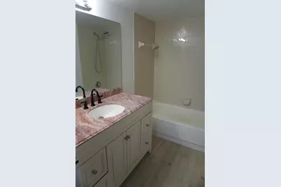 213 Lake Pointe Drive #211, Oakland Park, FL 33309 - Photo 23
