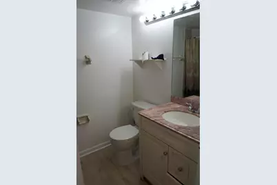 213 Lake Pointe Drive #211, Oakland Park, FL 33309 - Photo 15