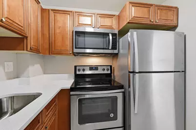 9360 Fontainebleau Boulevard #Apt 310, Miami, FL 33172 - Photo 17