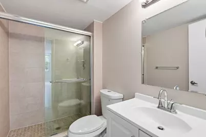 9360 Fontainebleau Boulevard #Apt 310, Miami, FL 33172 - Photo 25