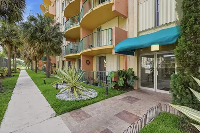 9360 Fontainebleau Boulevard #Apt 310, Miami, FL 33172 - Photo 1