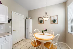 10760 Royal Caribbean Cir, Boynton Beach, FL 33437 - Photo 7