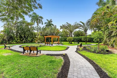 10760 Royal Caribbean Circle, Boynton Beach, FL 33437 - Photo 35