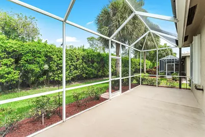10760 Royal Caribbean Circle, Boynton Beach, FL 33437 - Photo 25