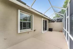 10760 Royal Caribbean Cir, Boynton Beach, FL 33437 - Photo 21