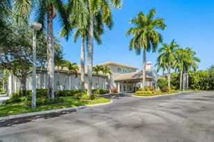 10760 Royal Caribbean Cir, Boynton Beach, FL 33437 - Photo 37