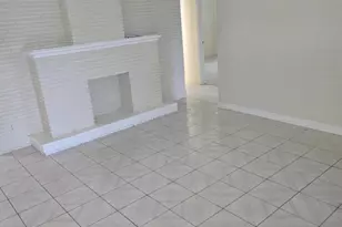 311 NE 42nd St, Oakland Park, FL 33334 - Photo 11