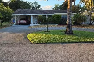 311 NE 42nd St, Oakland Park, FL 33334 - Photo 1