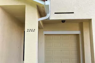 2202 Belmont Ln, North Lauderdale, FL 33068 - Photo 3