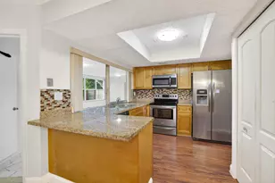 4399 NW 43rd Ct, Lauderdale Lakes, FL 33319 - Photo 11