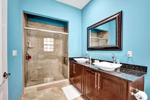 1400 NE 24th St, Wilton Manors, FL 33305 - Photo 21