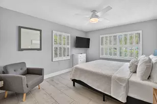 721 NE 8th Ave, Boynton Beach, FL 33435 - Photo 11