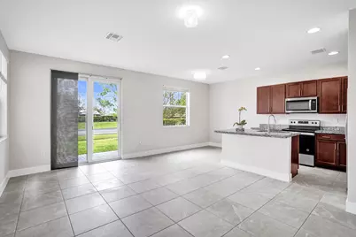 4926 NW 48th Terrace #4926, Tamarac, FL 33319 - Photo 9