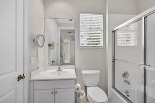229 Andalusia Dr, Palm Beach Gardens, FL 33418 - Photo 51