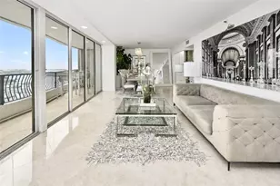 555 NE 15th St, Miami, FL 33132 - Photo 3