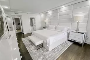 555 NE 15th St, Miami, FL 33132 - Photo 11