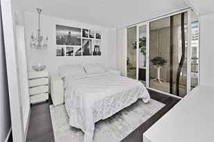 555 NE 15th St, Miami, FL 33132 - Photo 15