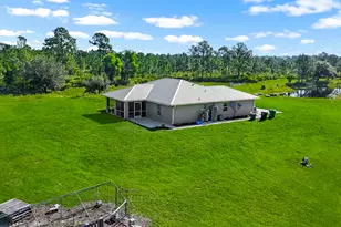2872 Secretariat Dr, Labelle, FL 33935 - Photo 5