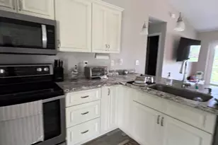 2872 Secretariat Dr, Labelle, FL 33935 - Photo 11