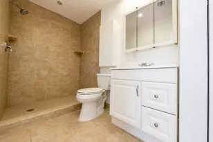 420 SE 4th Ct, Pompano Beach, FL 33060 - Photo 15