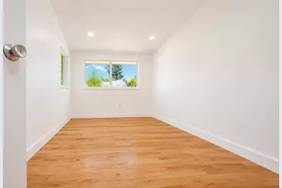 420 SE 4th Court, Pompano Beach, FL 33060 - Photo 25