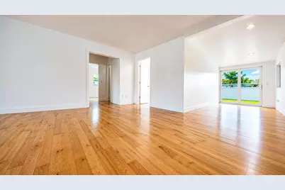 420 SE 4th Court, Pompano Beach, FL 33060 - Photo 9