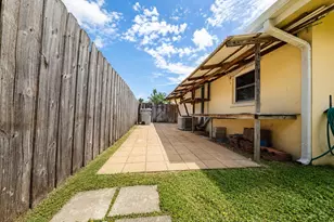 420 SE 4th Ct, Pompano Beach, FL 33060 - Photo 29