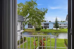 376 Saxony H, Delray Beach, FL 33446 - Photo 3