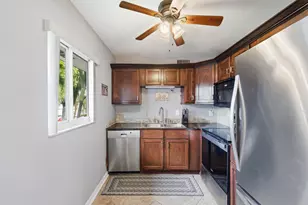 376 Saxony H, Delray Beach, FL 33446 - Photo 15