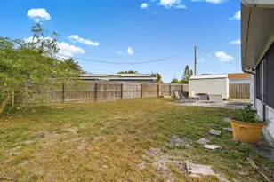 1123 SE 2nd Ave, Deerfield Beach, FL 33441 - Photo 33
