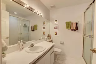 22667 Meridiana Dr, Boca Raton, FL 33433 - Photo 9
